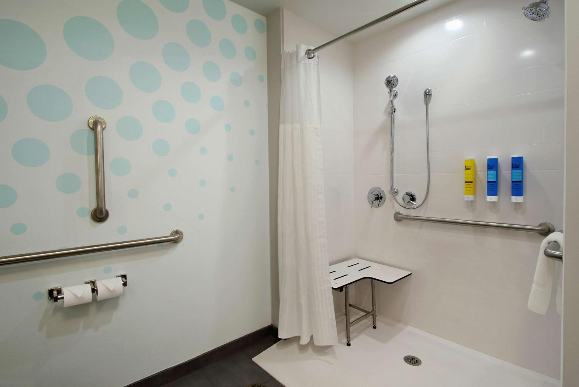 Tru By Hilton Grove City Columbus Extérieur photo