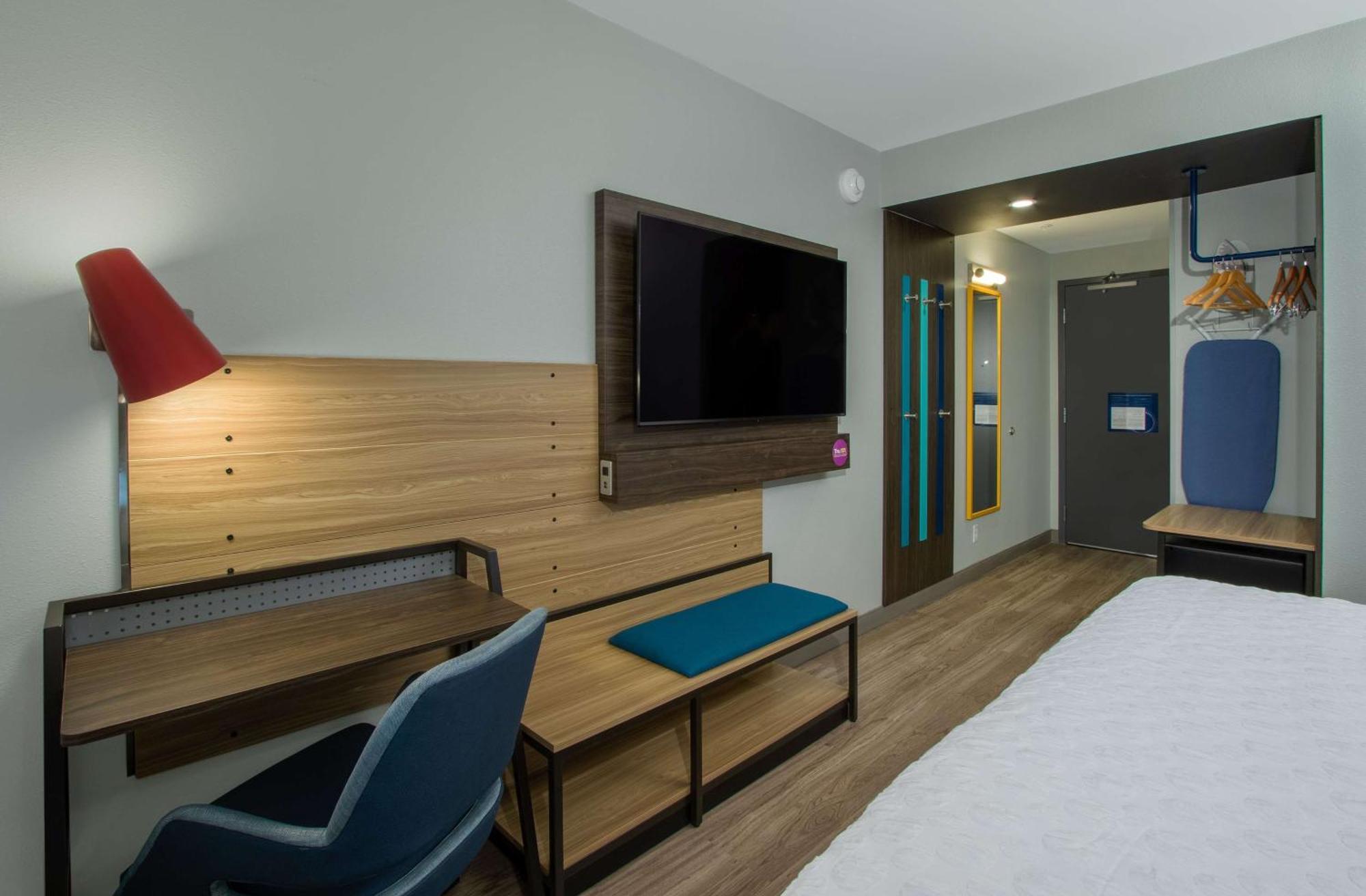 Tru By Hilton Grove City Columbus Extérieur photo